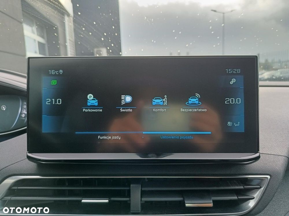 Peugeot 3008 1.5 BlueHDi Allure S&S EAT8 - 36