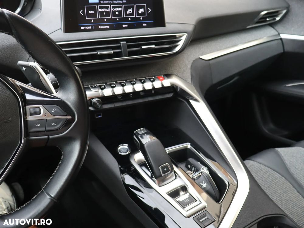 Peugeot 3008 PureTech 130 Stop & Start GPF EAT8 Allure Business-Paket - 15