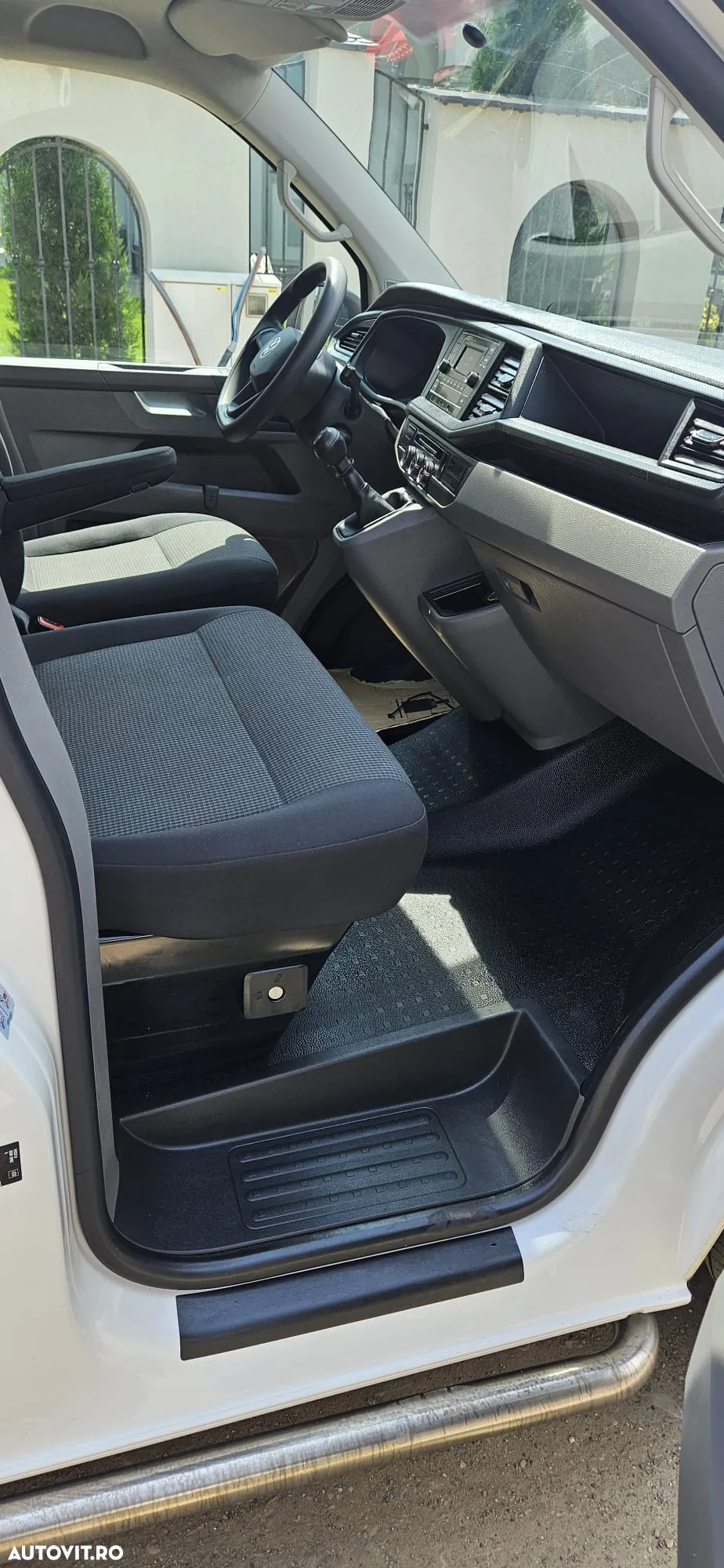 Volkswagen Transporter - 14