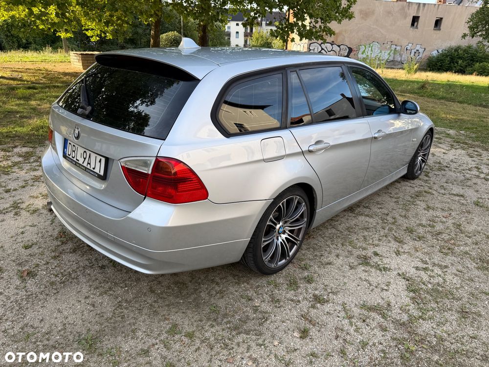 BMW Seria 3 320d DPF - 5