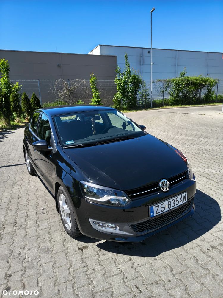 Volkswagen Polo 1.4 16V Comfortline - 1