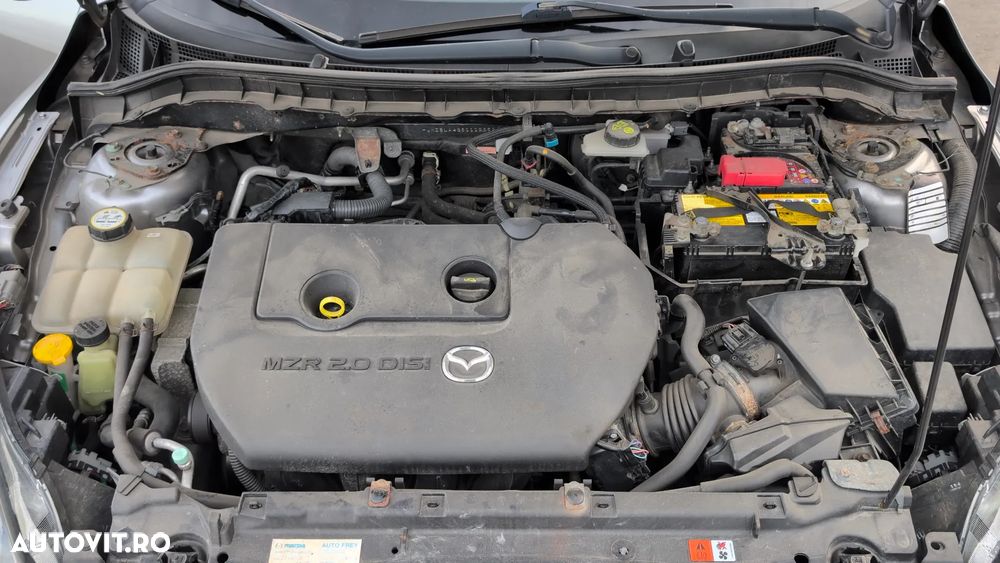 Mazda 3 2.0 MZR DISI Exclusive-Line - 25