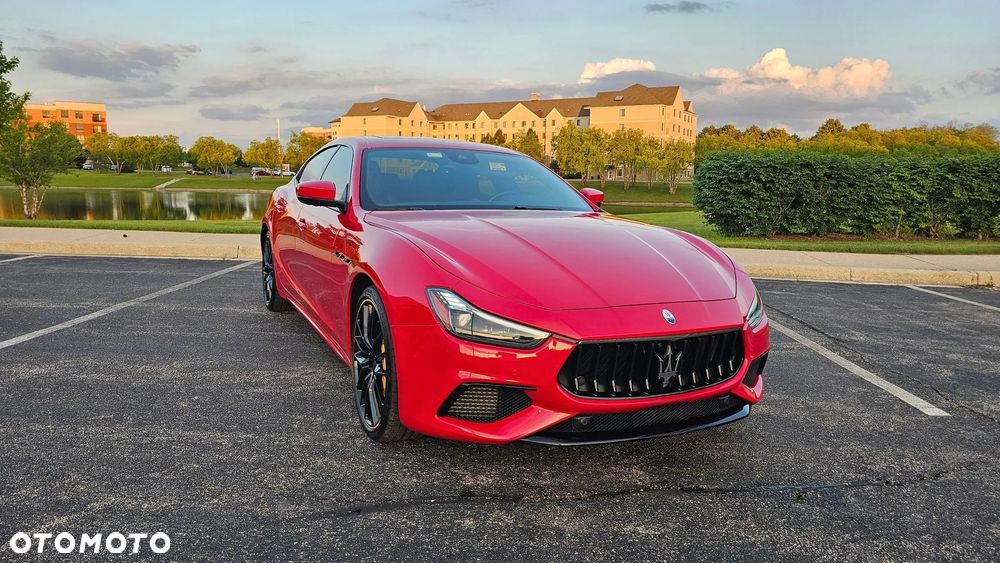 Maserati Ghibli - 10
