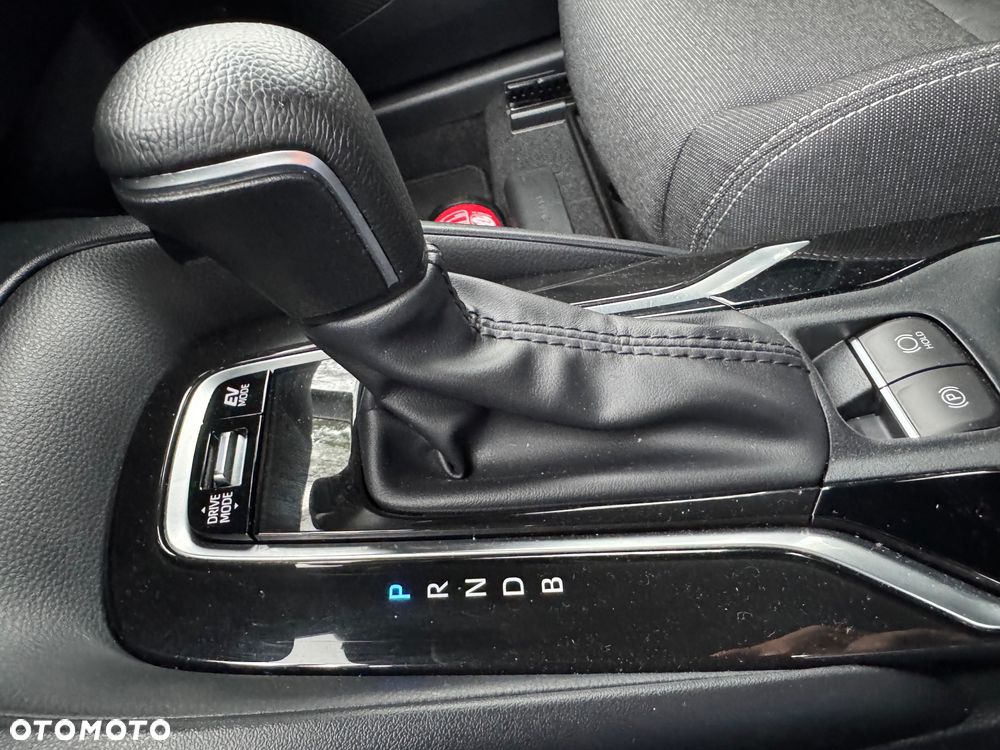 Toyota Corolla 1.8 Hybrid Comfort - 36