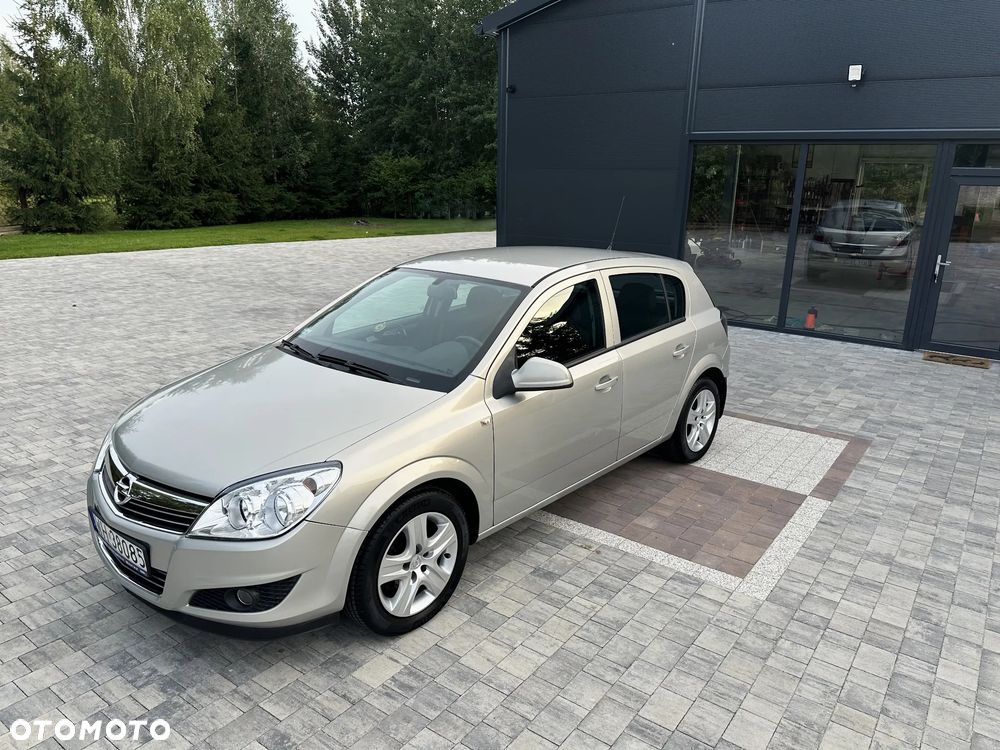 Opel Astra 1.6 Enjoy - 7