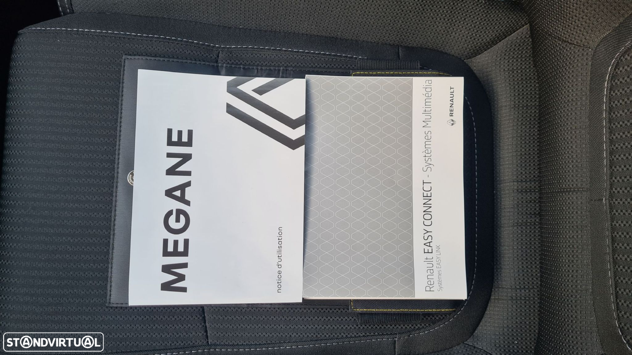 Renault Mégane 1.5 Blue dCi Intens EDC - 55