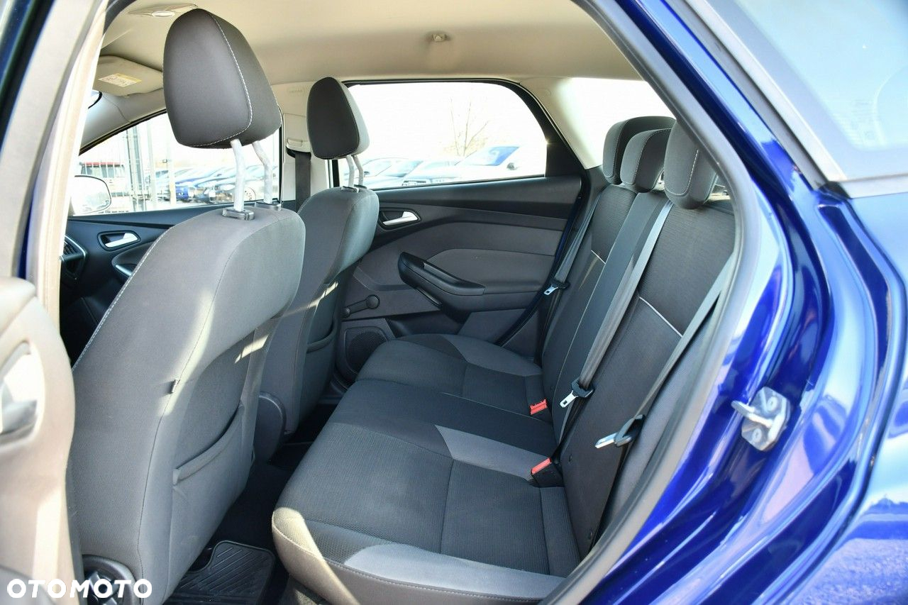 Ford Focus Turnier 1.6 TDCi ECOnetic 99g Start-Stopp-Sy SYNC Edition - 38