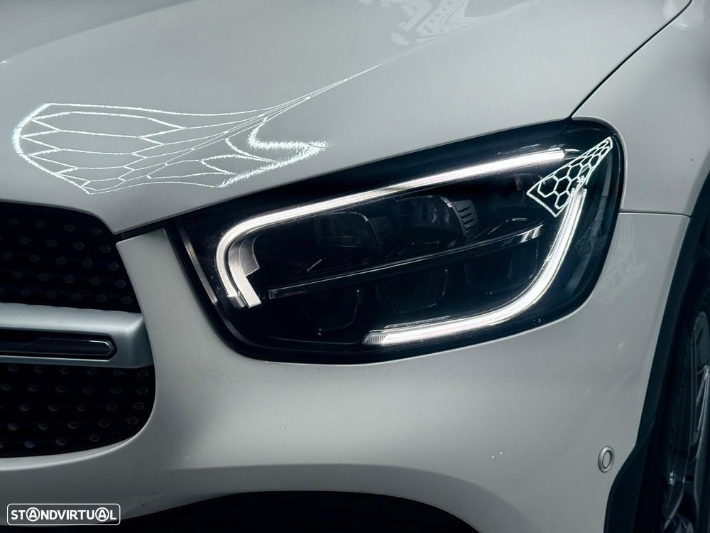 Mercedes-Benz GLC 300 de 4Matic 9G-TRONIC AMG Line - 12