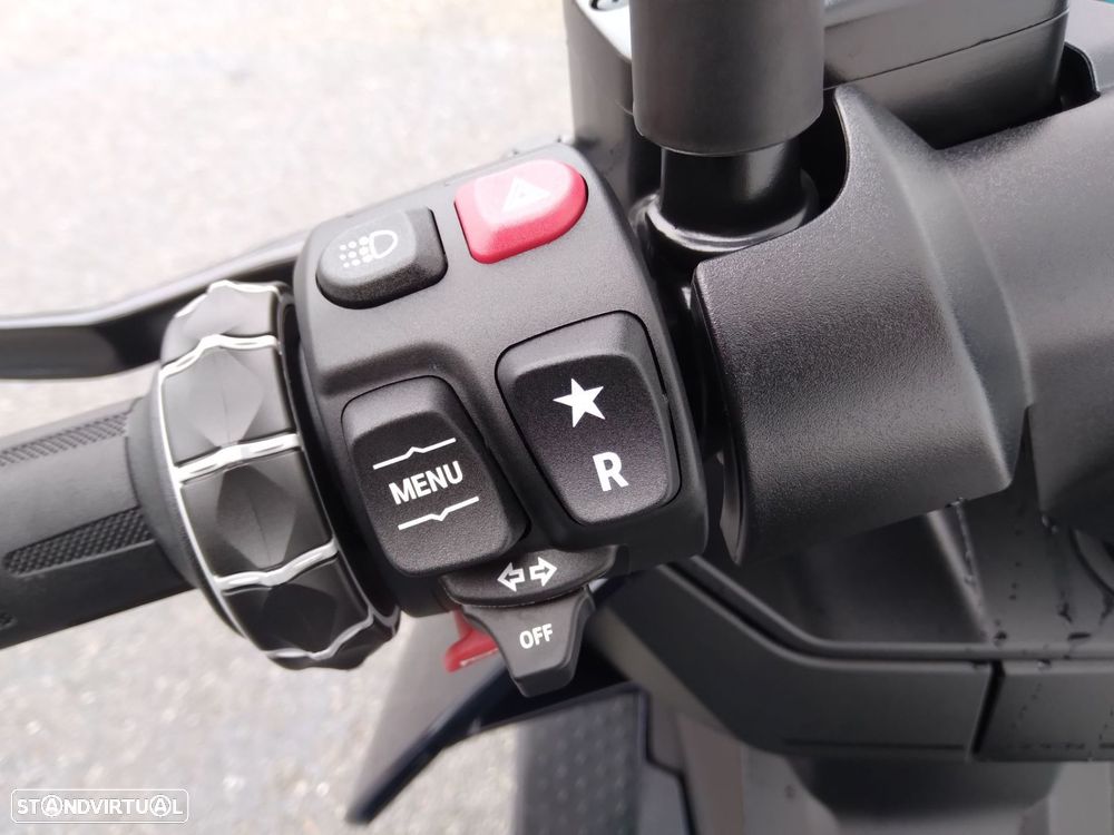 BMW CE 04 Style Avantgarde - 4