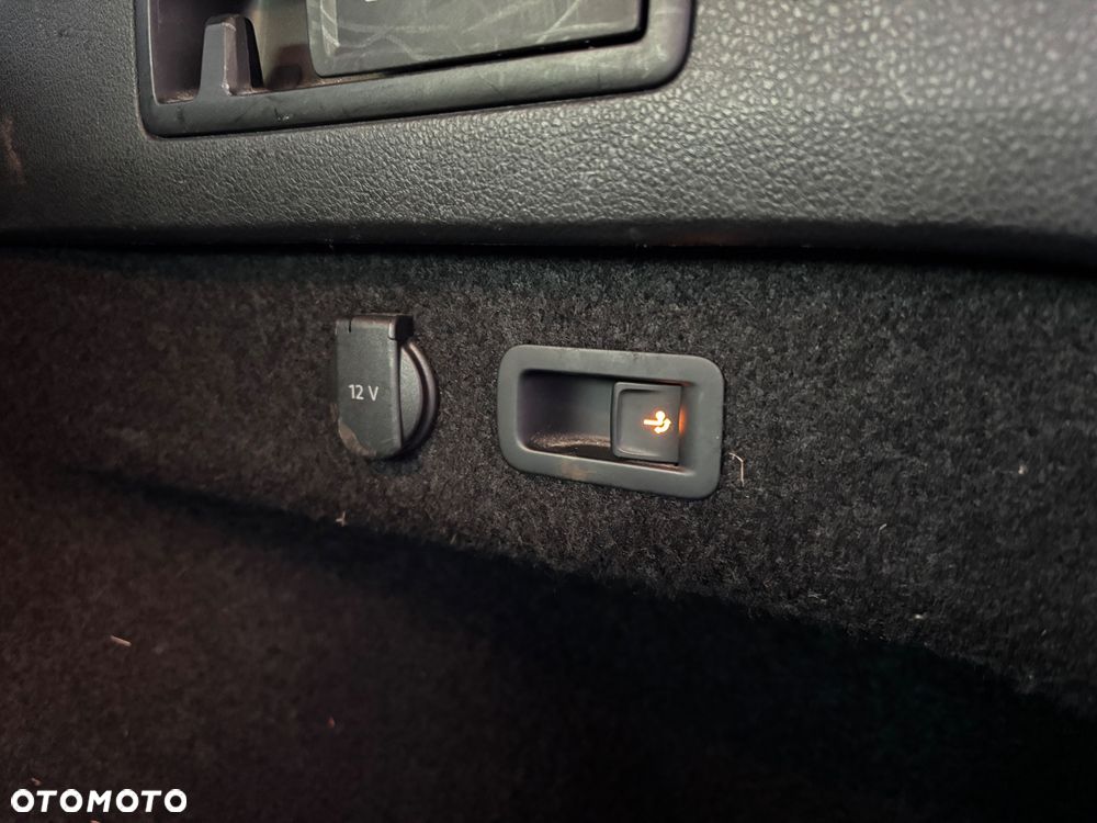 Volkswagen Passat 1.4 TSI Plug-In Hybrid GTE DSG - 23