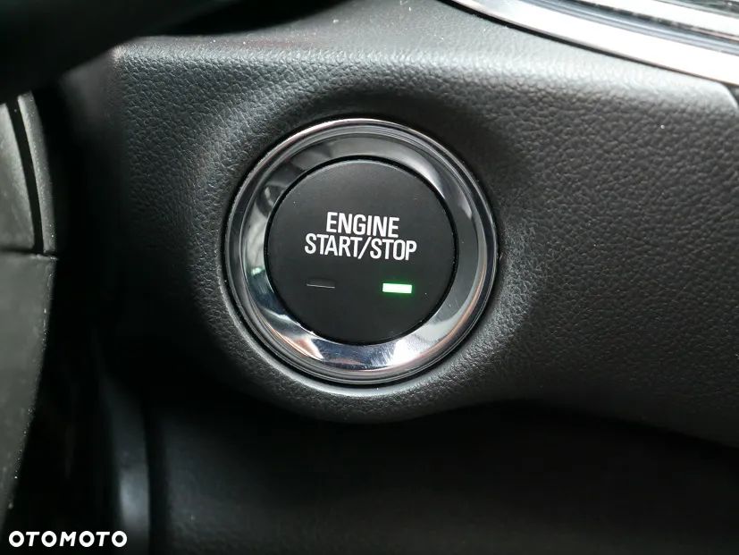Opel Insignia 1.5 T Exclusive S&S - 23
