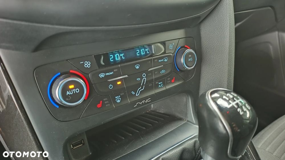 Ford Focus - 7