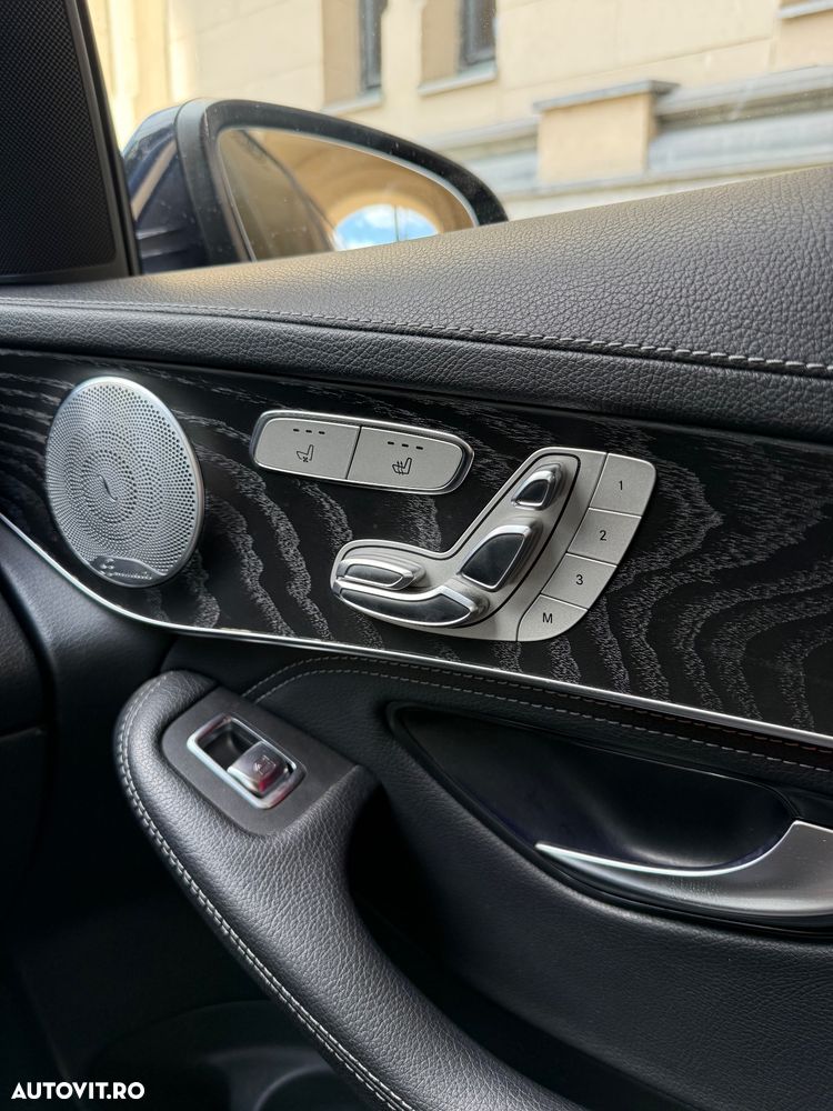 Mercedes-Benz GLC 220 d 4MATIC - 11