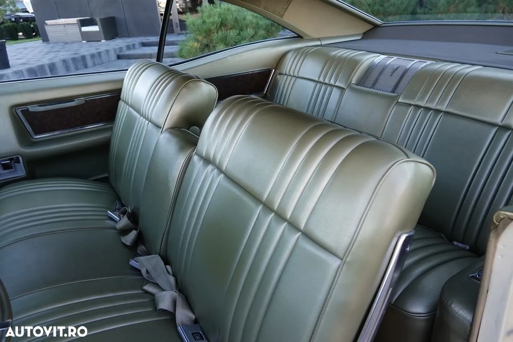 Pontiac Bonneville - 21