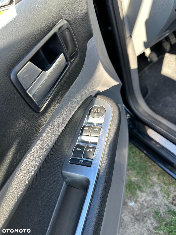 Ford Focus 1.6 TDCi DPF Ambiente - 11