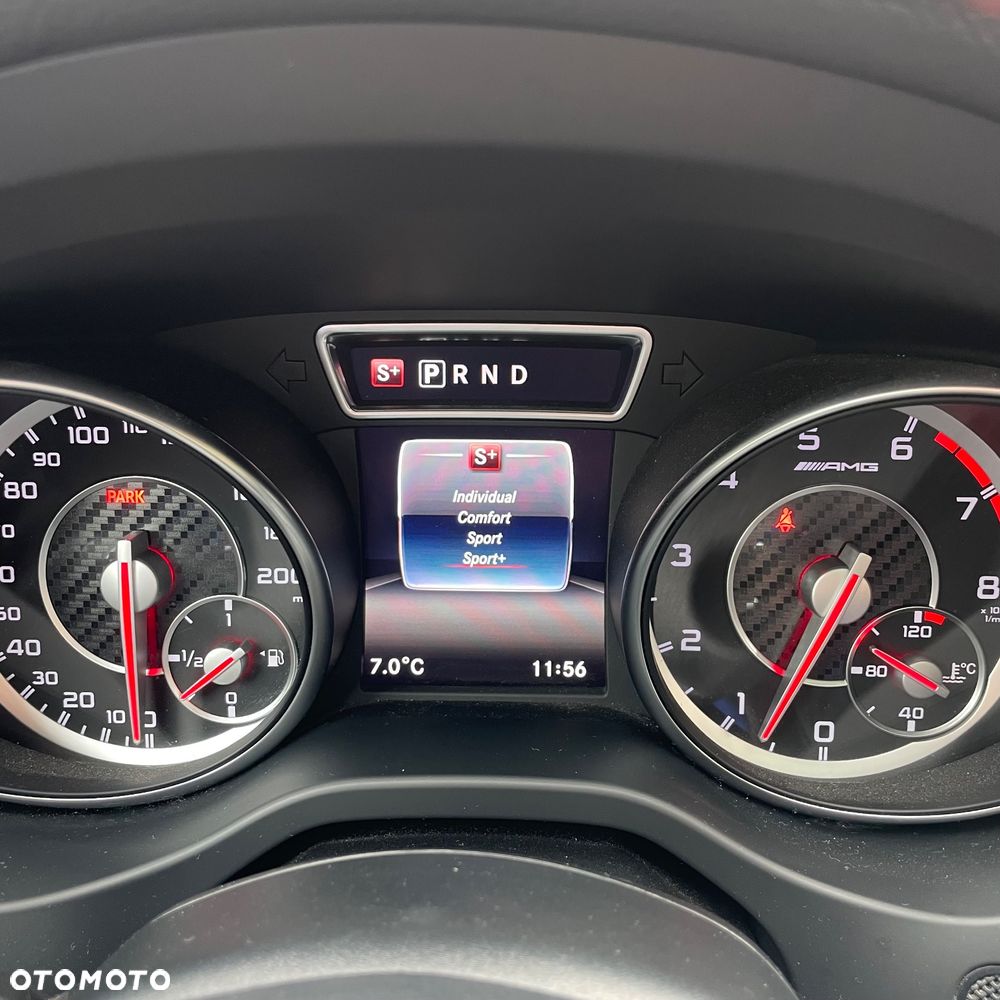 Mercedes-Benz CLA AMG 45 4Matic 7G-DCT - 15