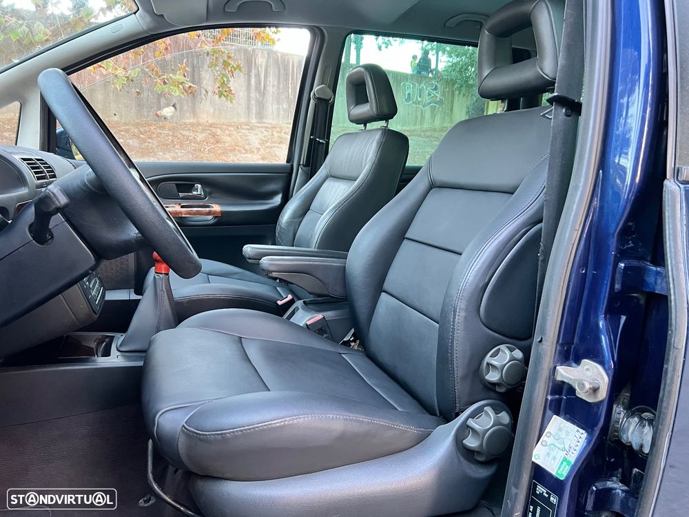 VW Sharan 1.9 TDi Highline TA AC - 5