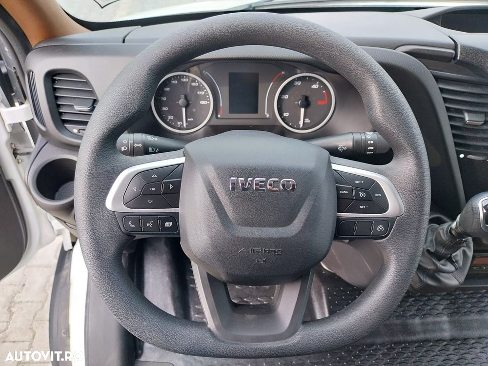 Iveco Daily BUS 50C18H 19+1+1 - 11