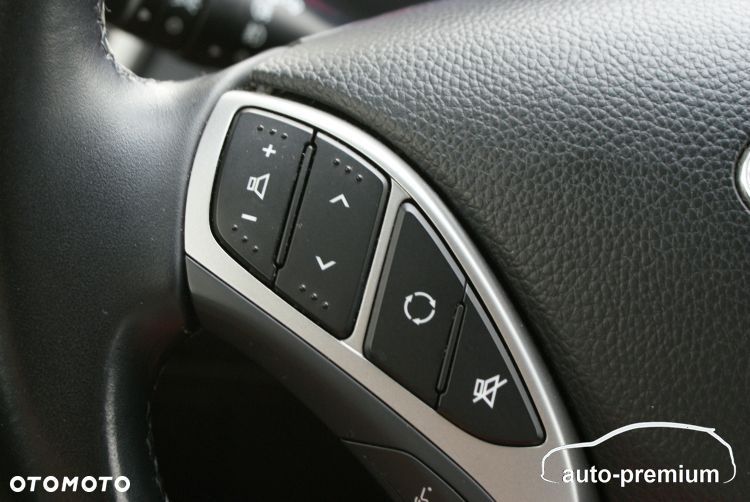 Hyundai i30 1.6 Premium - 10