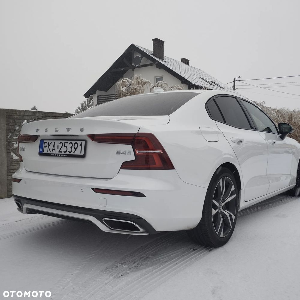Volvo S60 B4 B R-Design - 16