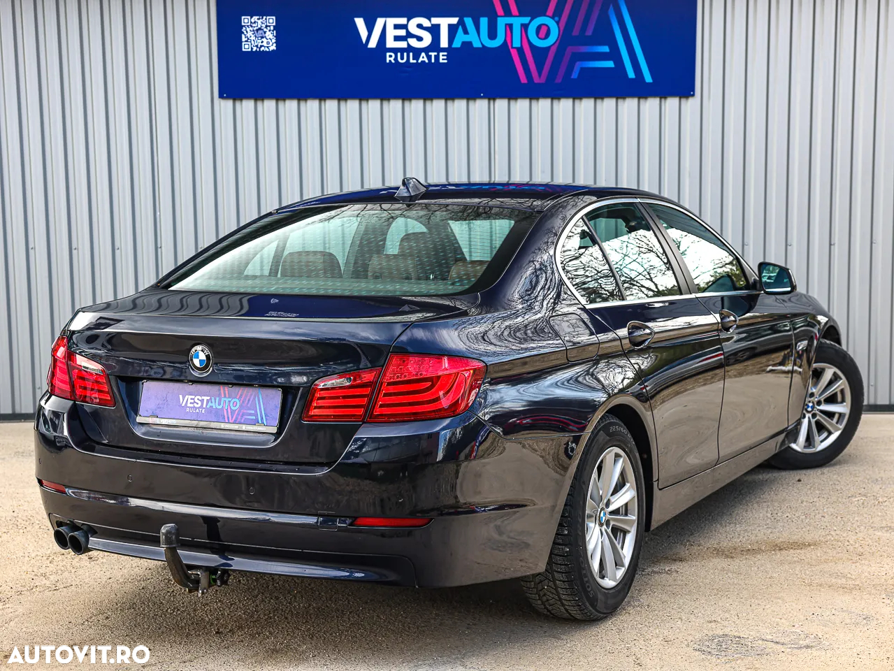BMW Seria 5 520i Aut. - 7