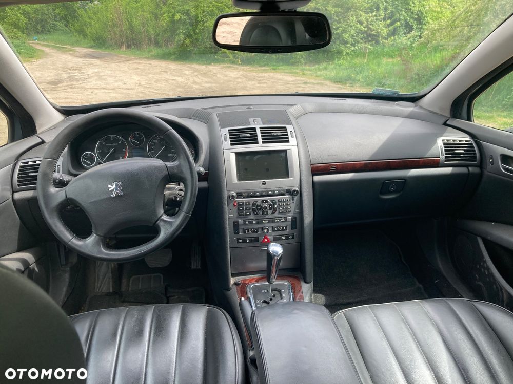 Peugeot 407 - 6