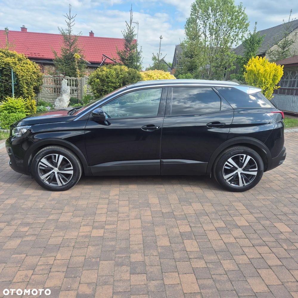 Peugeot 3008 PureTech 130 Stop & Start GPF Allure - 4