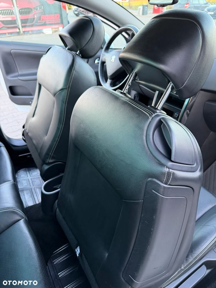 Peugeot 207 CC 120 VTi Premium - 19