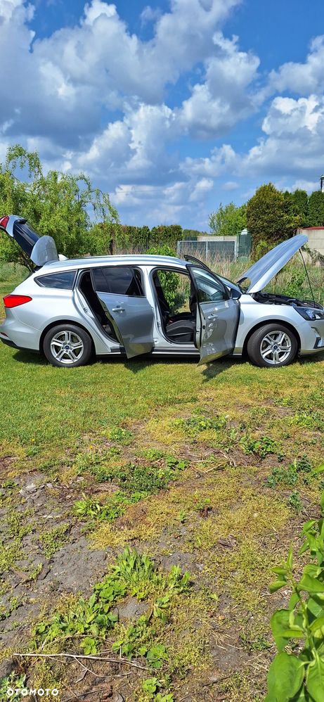 Ford Focus 1.5 EcoBlue SCR Connected - 38
