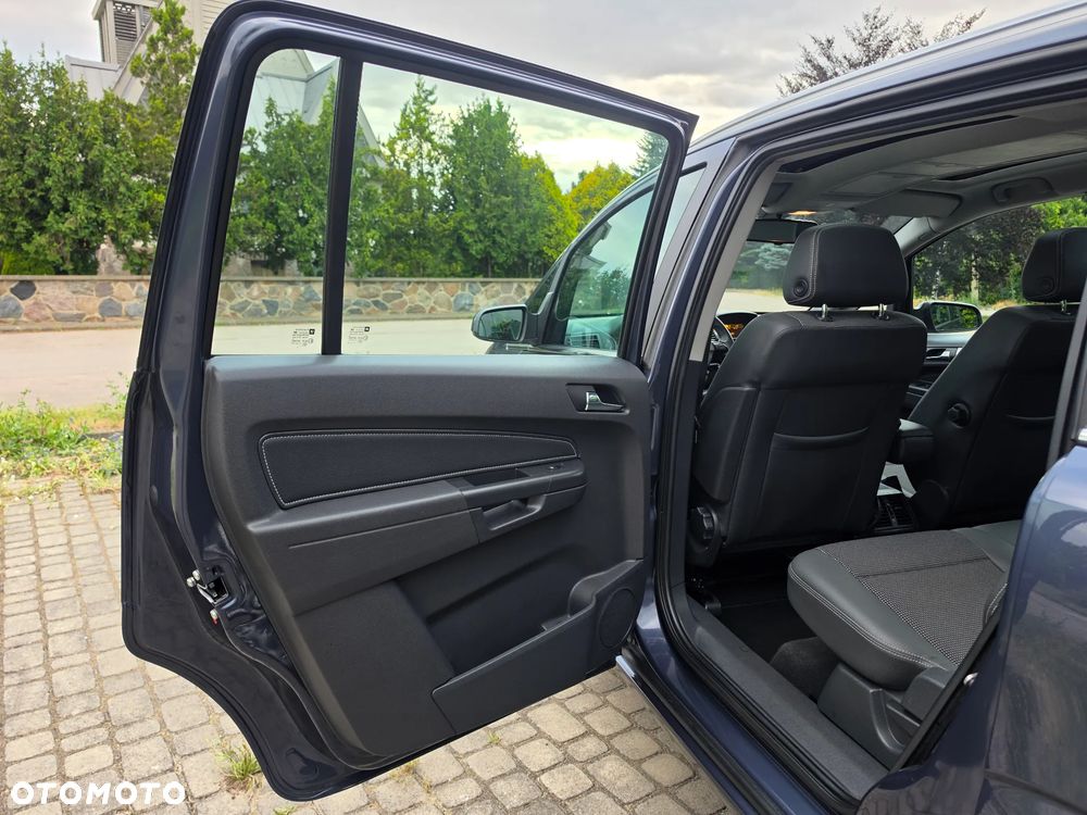 Opel Zafira 1.8 Innovation 110 Jahre - 25