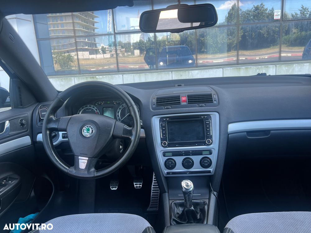 Skoda Octavia 2.0 RS TDI - 10
