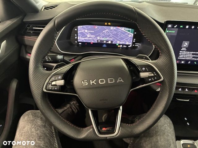 Skoda Octavia 2.0 TSI RS DSG - 27