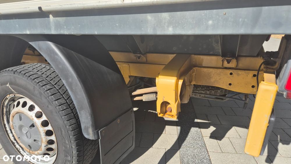 Mercedes-Benz SPRINTER - 8