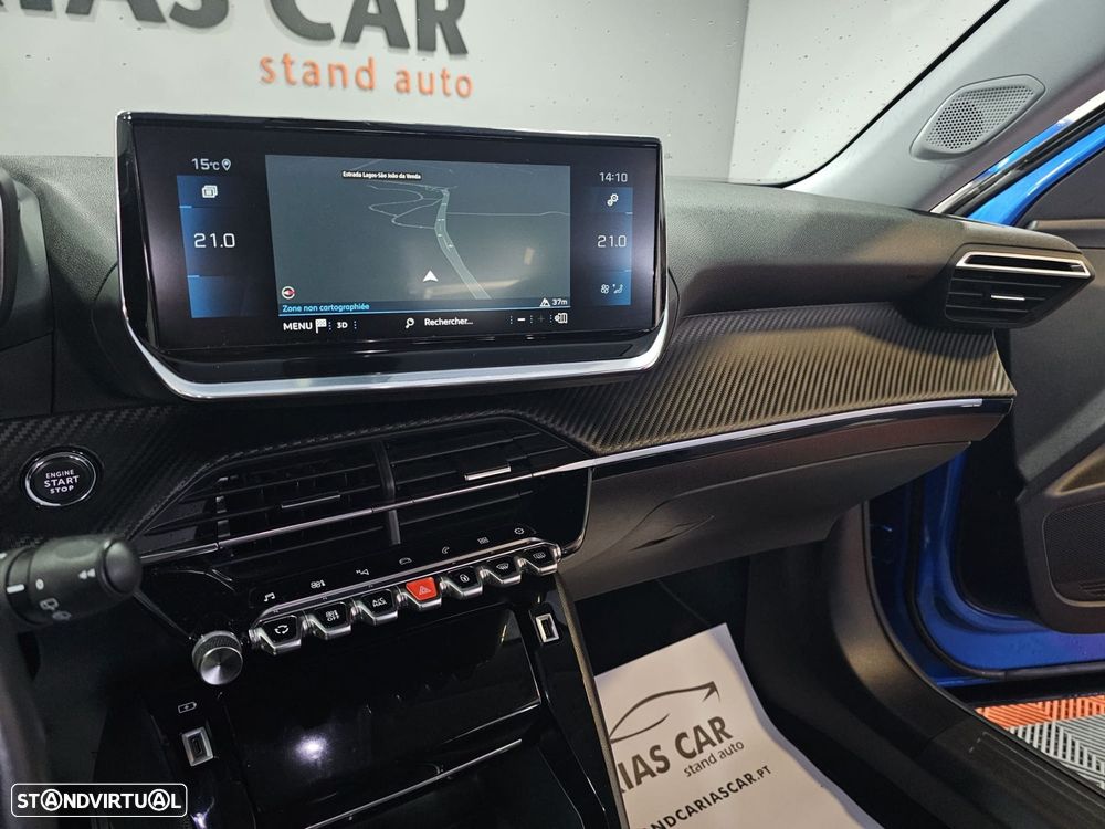 Peugeot 2008 1.2 PureTech Allure Pack - 20