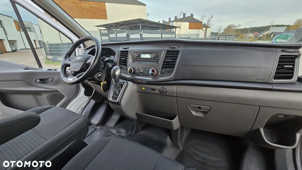 Ford Transit L2H3 VA Autm Limited - 24