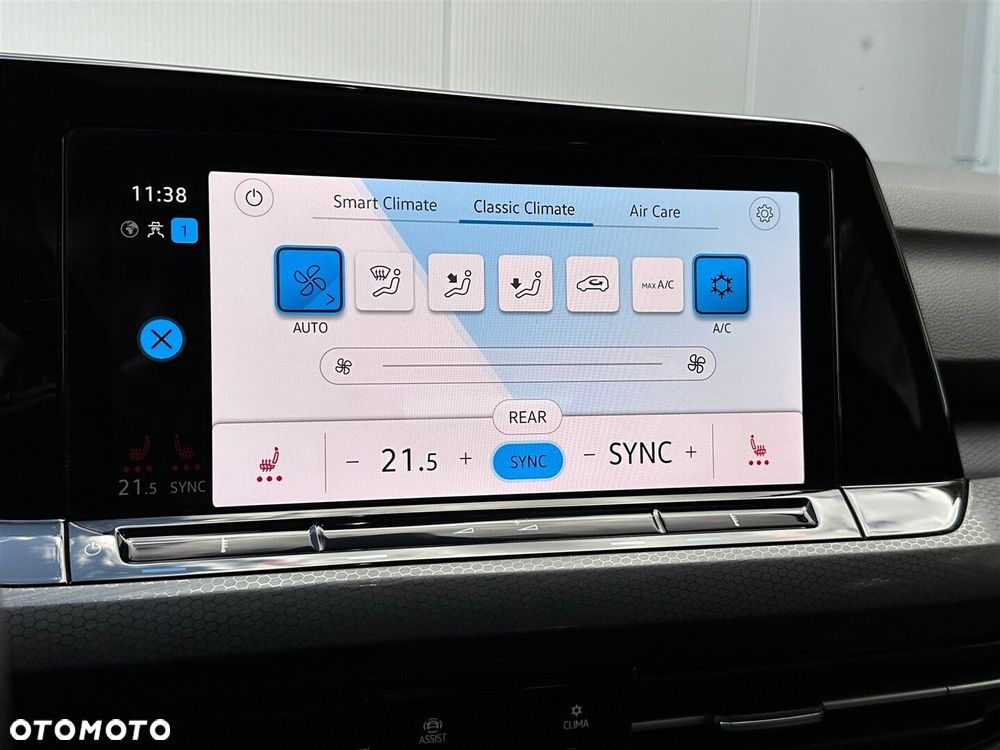 Volkswagen Golf VIII 2.0 TSI GTI DSG - 22