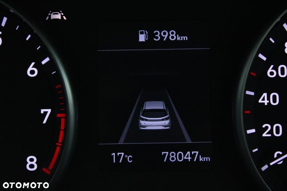 Hyundai i30 - 23