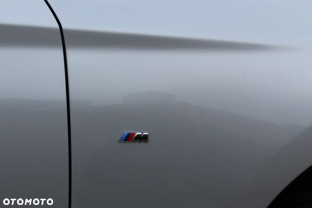 BMW Seria 1 120d xDrive M Sport - 11
