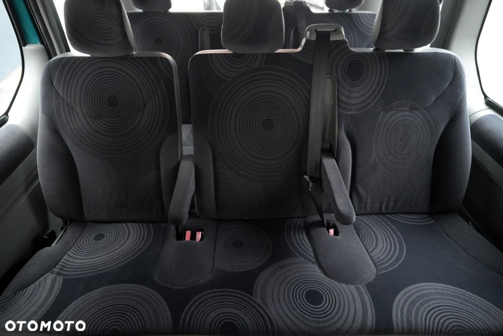 Renault Trafic L1H1 Passenger Lux - 11