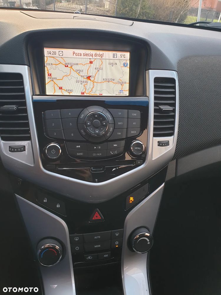 Chevrolet Cruze 1.4T LTZ - 25