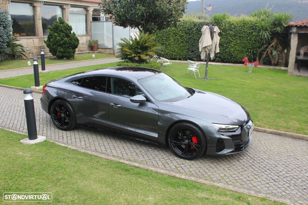 Audi e-tron GT quattro - 8