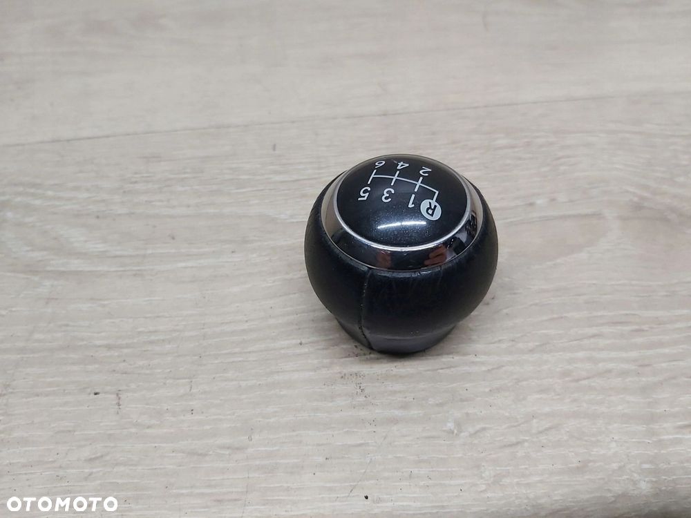 Toyota Auris II Yaris III Corolla E16 E15 gałka zmiany biegów 6B - 3