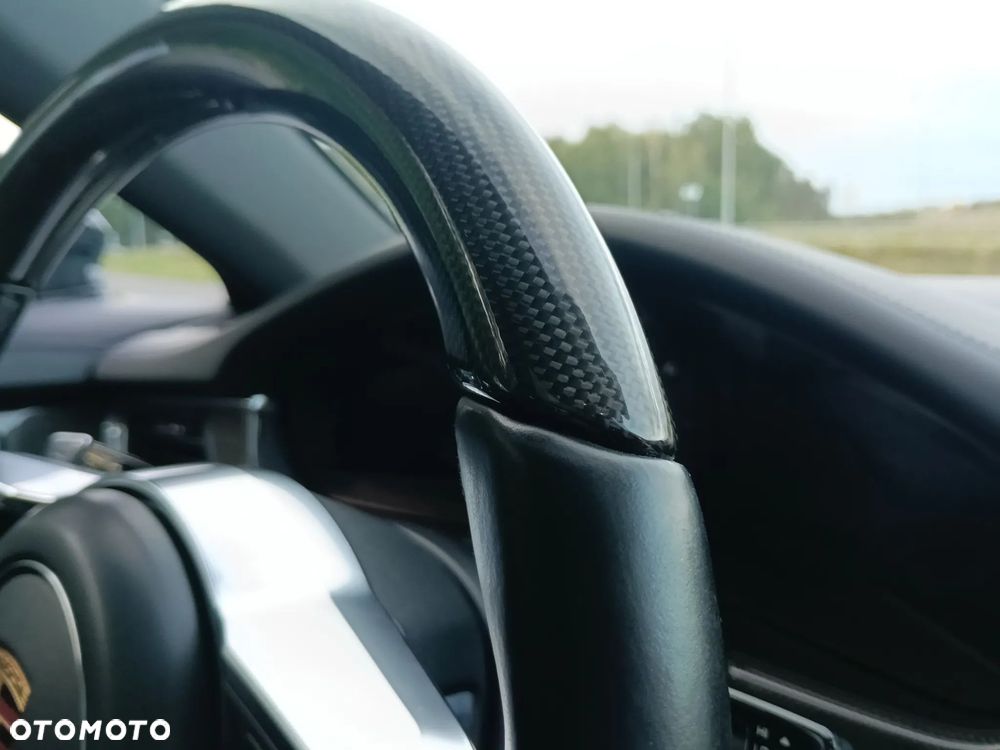 Porsche Panamera - 28