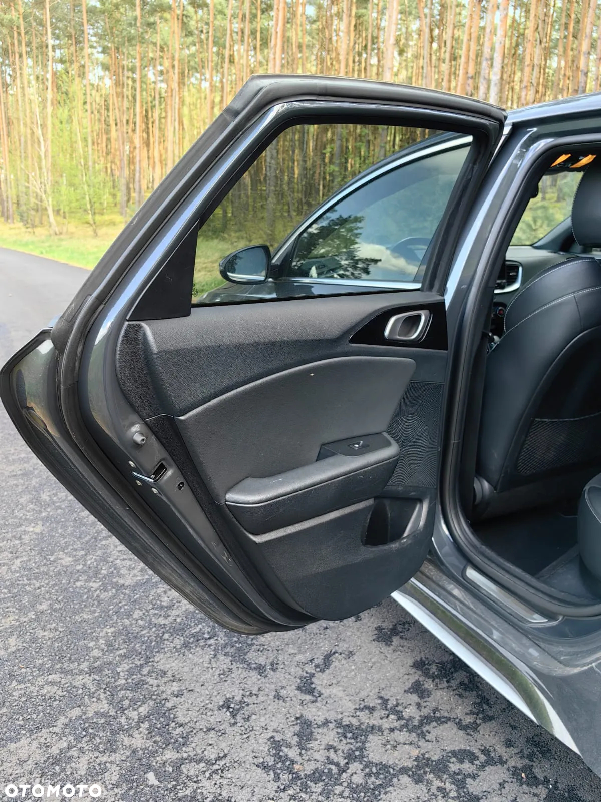 Kia ProCeed 1.6 CRDi GT Line DCT - 33