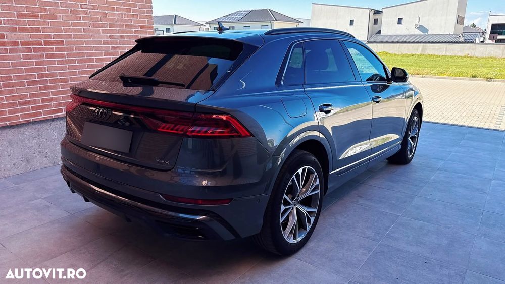 Audi Q8 55 TFSI quattro Tiptronic MHEV - 8