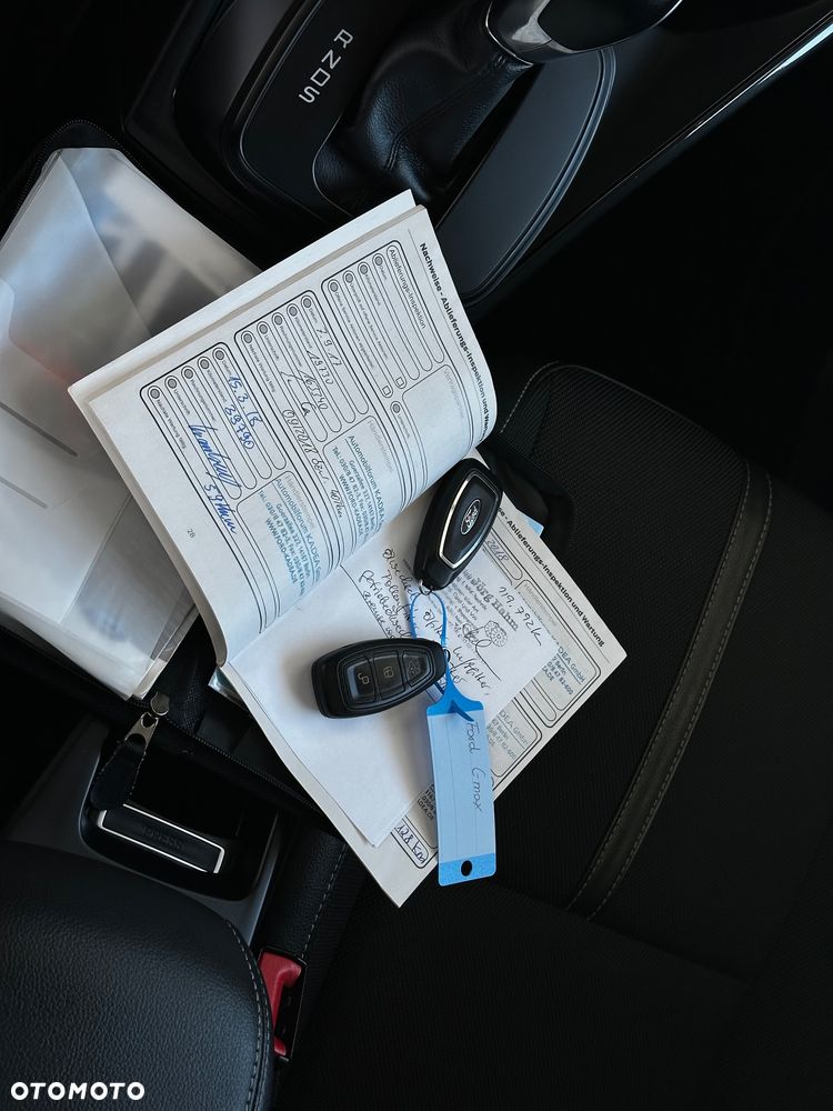 Ford Grand C-MAX - 12