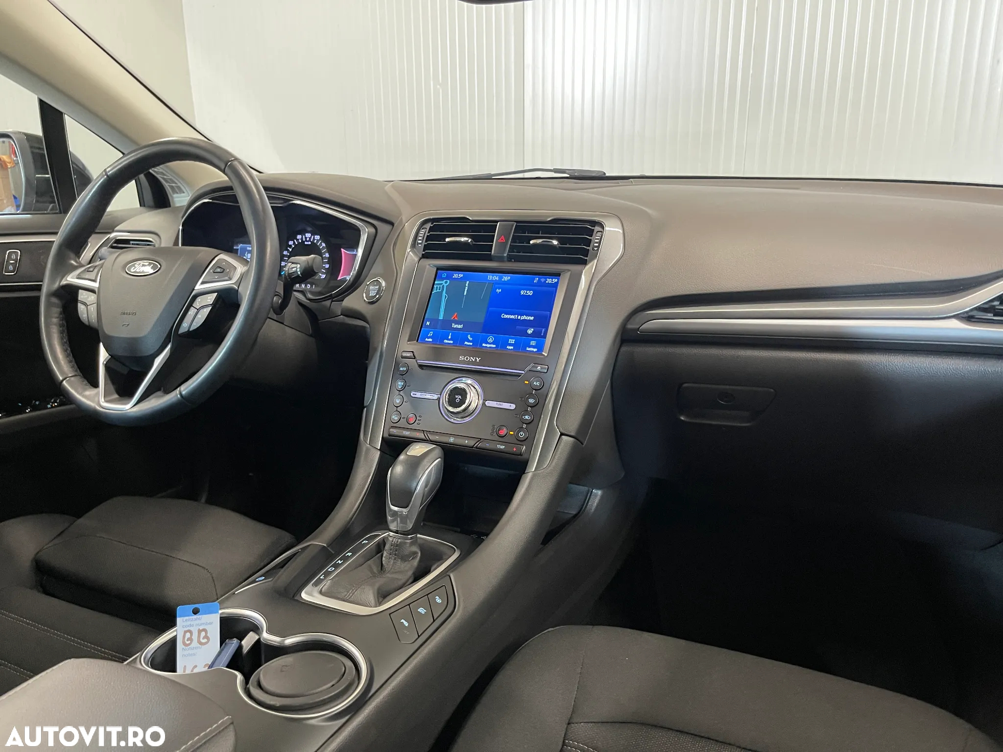 Ford Mondeo 2.0 HEV Titanium - 8