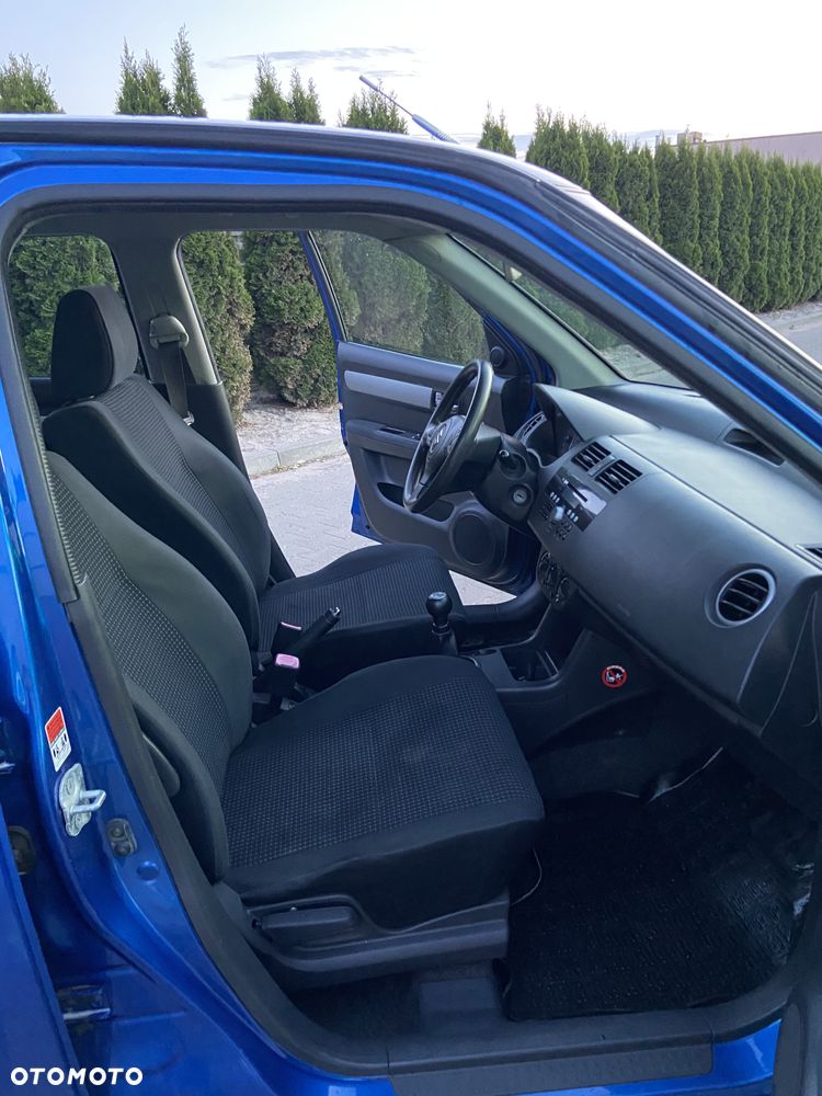 Suzuki Swift - 21
