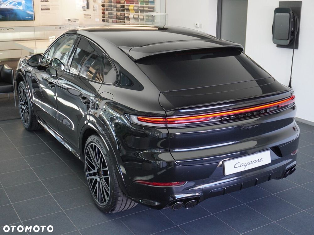 Porsche Cayenne E-Hybrid PHEV Black Edition - 19