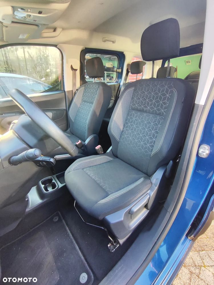 Peugeot Rifter - 26